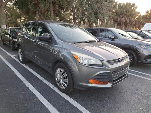 2014 Ford Escape S