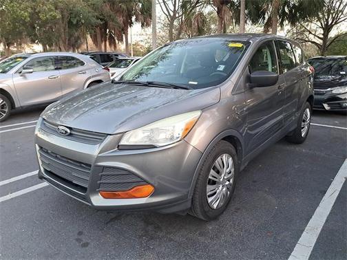 2014 Ford Escape S