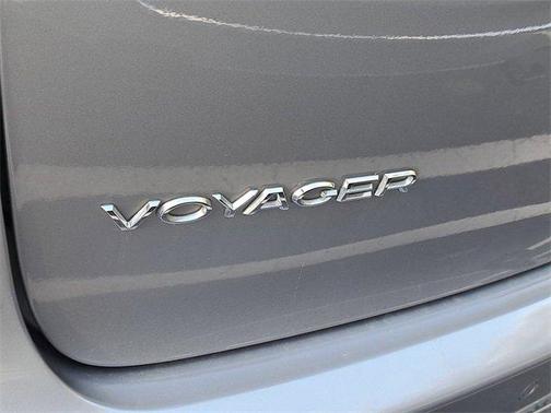 2020 Chrysler Voyager L