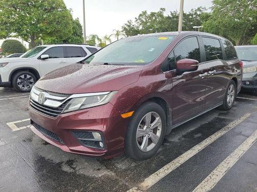 Deep Scarlet Pearl 2019 Honda Odyssey EX-L