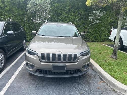 2021 Jeep Cherokee Latitude Lux