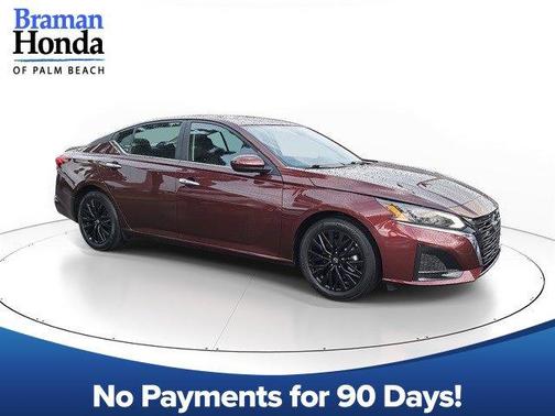 2025 Nissan Altima SV