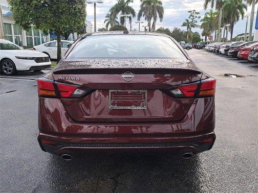 2025 Nissan Altima SV