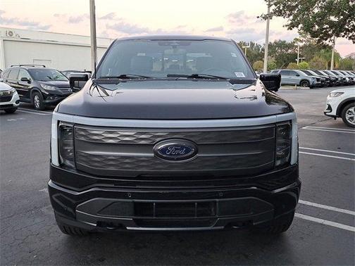 2023 Ford F-150 Lightning LARIAT