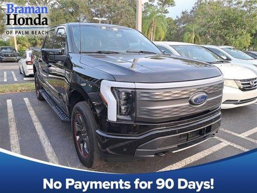 2023 Ford F-150 Lightning 