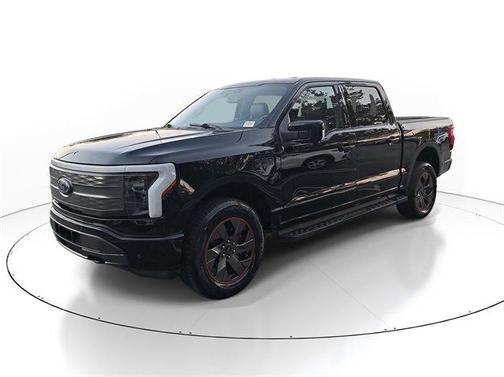 2023 Ford F-150 Lightning LARIAT