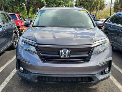 Modern Steel Metallic 2022 Honda Pilot Special Edition