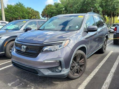 Modern Steel Metallic 2022 Honda Pilot Special Edition