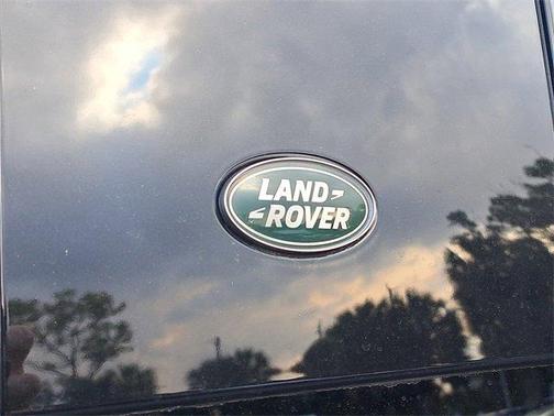 2024 Land Rover Defender P300