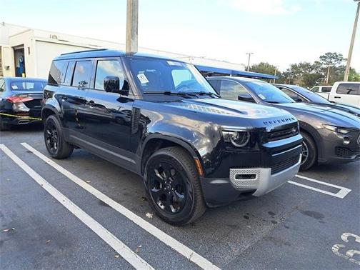 2024 Land Rover Defender P300