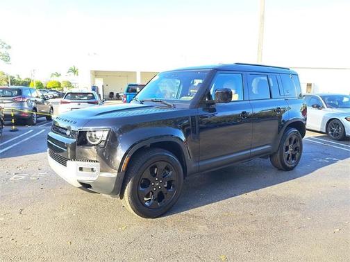 2024 Land Rover Defender P300