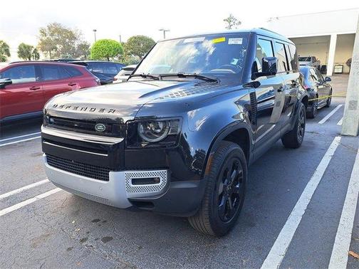 2024 Land Rover Defender P300