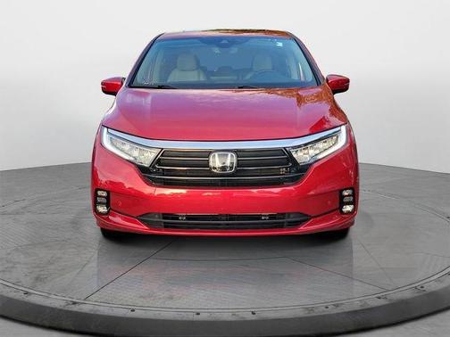 Radiant Red Metallic II 2023 Honda Odyssey Touring