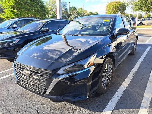 2023 Nissan Altima 2.5 SV