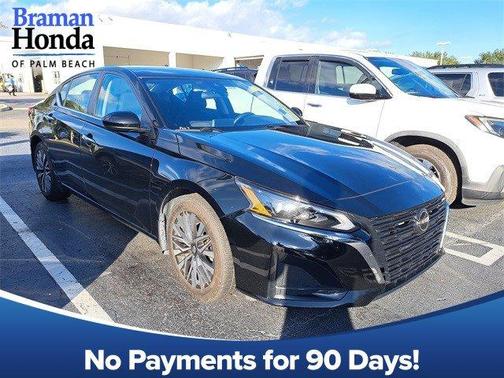 2023 Nissan Altima 2.5 SV