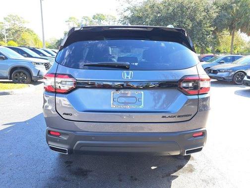 2025 Honda Pilot Black Edition