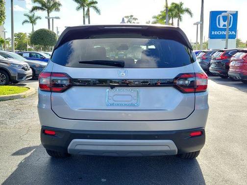 Lunar Silver Metallic 2025 Honda Pilot EX-L