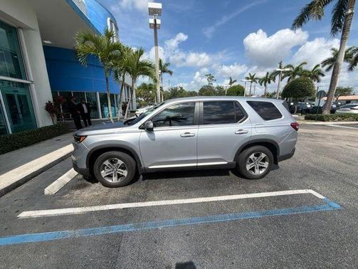 Lunar Silver Metallic 2025 Honda Pilot EX-L