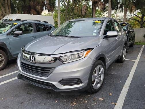 Lunar Silver Metallic 2022 Honda HR-V LX