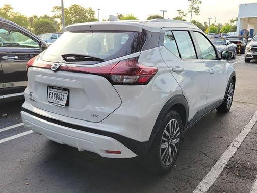 Fresh Powder 2021 Nissan Kicks SV