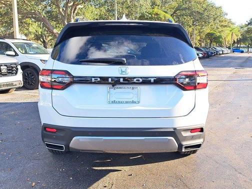 Platinum White Pearl 2026 Honda Pilot EX-L