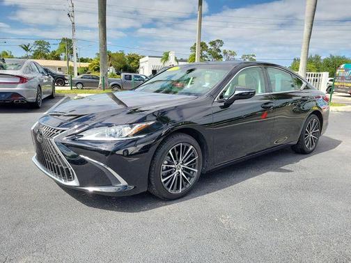 Obsidian Black 2024 Lexus ES 350 350