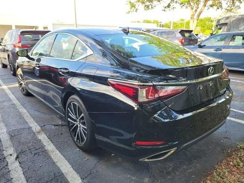 Obsidian Black 2024 Lexus ES 350 350