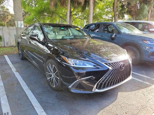 Obsidian Black 2024 Lexus ES 350 350