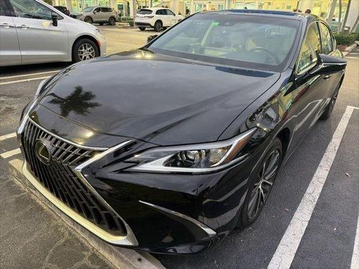 Obsidian Black 2024 Lexus ES 350 350