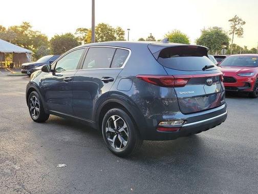 Pacific Blue 2022 Kia Sportage LX