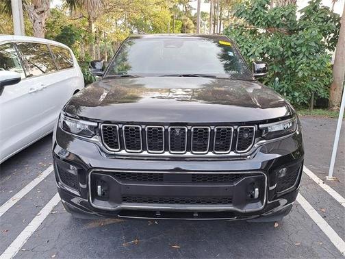 2022 Jeep Grand Cherokee L Overland