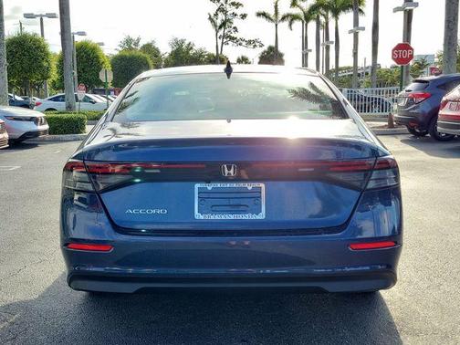 Canyon 2024 Honda Accord EX