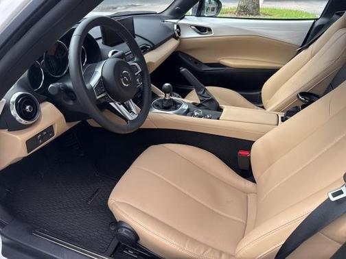 2024 Mazda MX-5 Miata RF Grand Touring