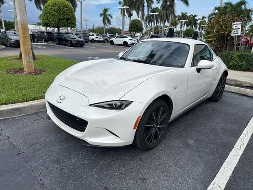 2024 Mazda MX-5 Miata RF Grand Touring