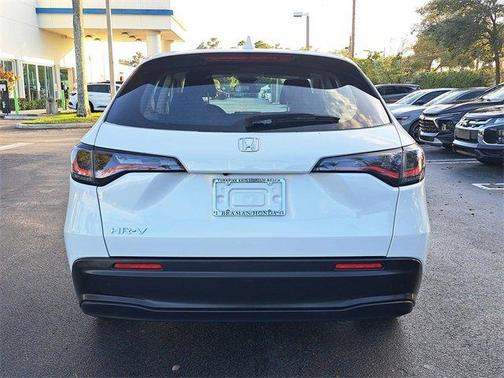 2023 Honda HR-V LX