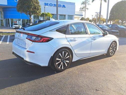 2023 Honda Civic EX-L