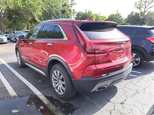 2021 Cadillac XT4 Premium Luxury