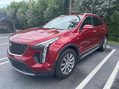 2021 Cadillac XT4 Premium Luxury
