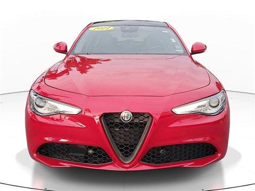 2021 Alfa Romeo Giulia Base
