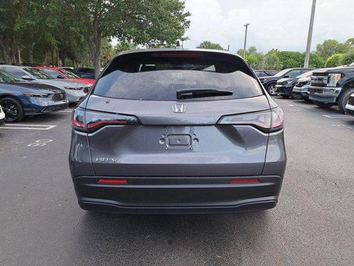 2026 Honda HR-V LX