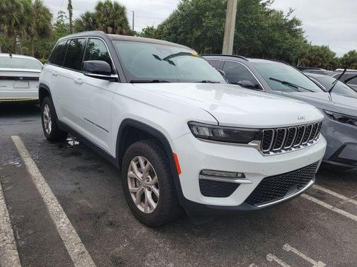 Bright White Clearcoat 2022 Jeep Grand Cherokee Limited