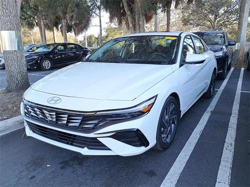2025 Hyundai ELANTRA SEL Convenience