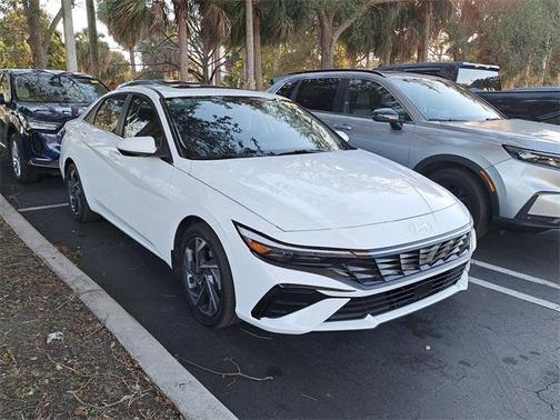 2025 Hyundai ELANTRA SEL Convenience