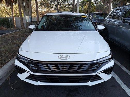 2025 Hyundai ELANTRA SEL Convenience