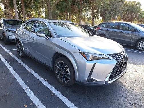 2023 Lexus UX 250h Premium