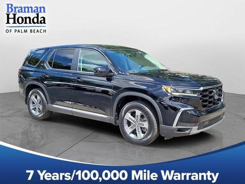 Crystal Black Pearl 2024 Honda Pilot EX-L 7-Passenger