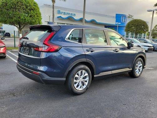 Canyon 2024 Honda CR-V LX