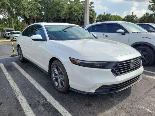 Platinum White Pearl 2024 Honda Accord EX