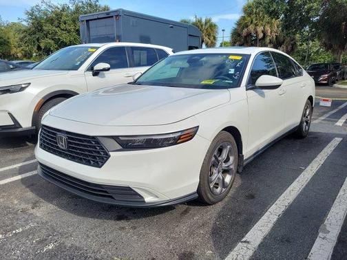 Platinum White Pearl 2024 Honda Accord EX