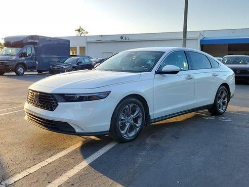Platinum White Pearl 2024 Honda Accord EX